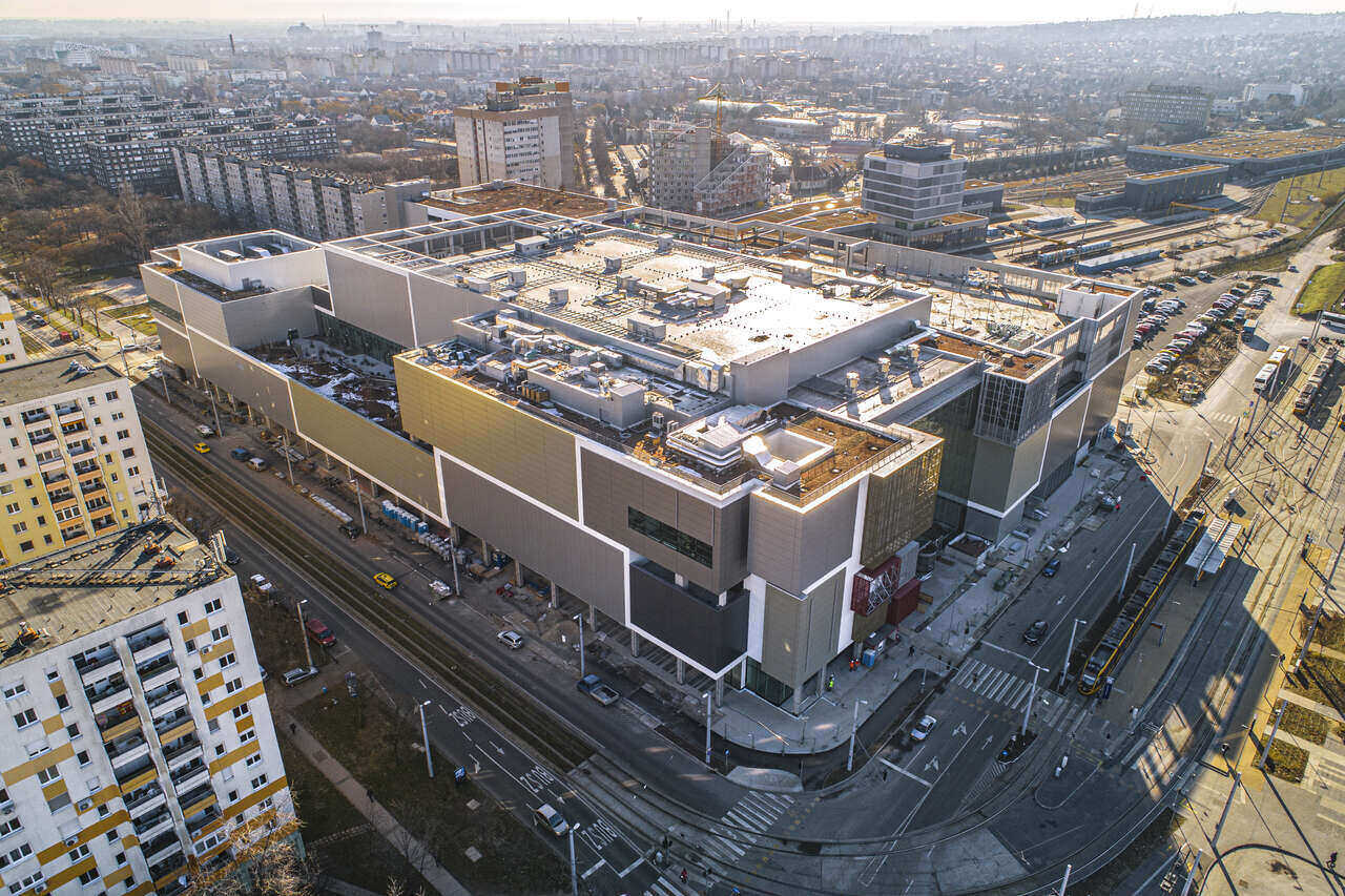 Budapest Etele plaza newest shopping center