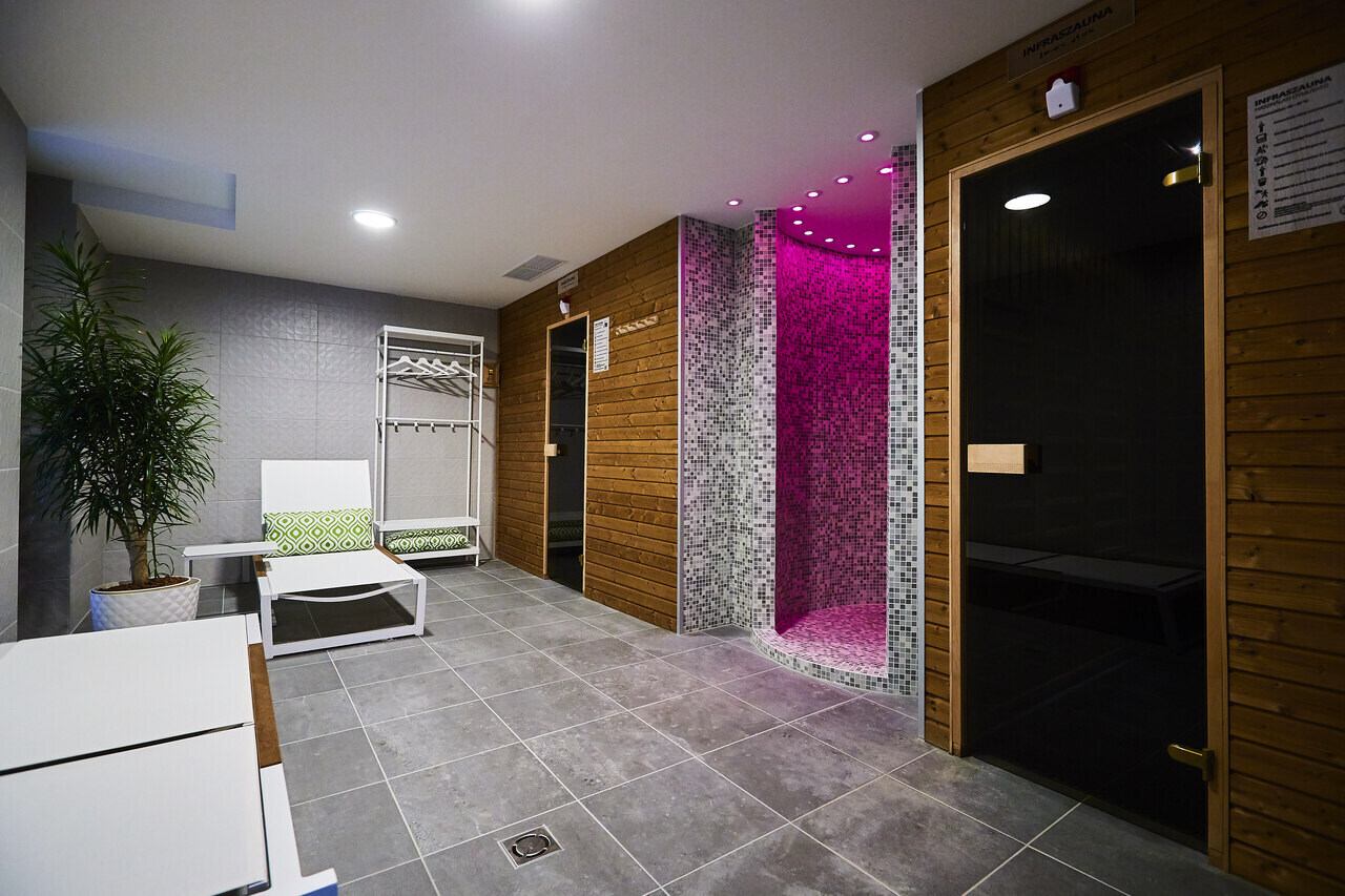 apartment to rent in budapest madarasz_kozos_szauna