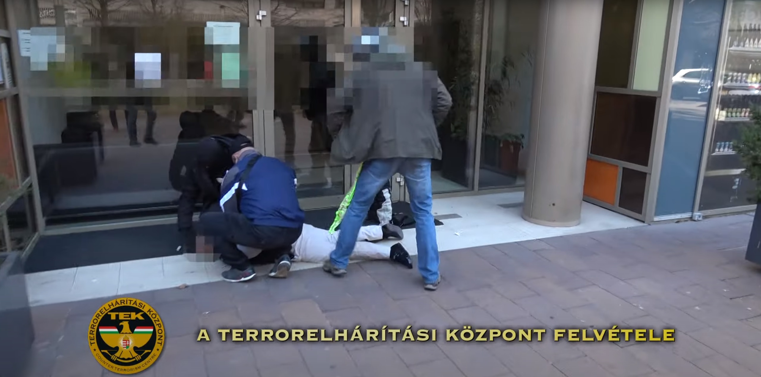 波兰男子因绑架、劫持人质、持械抢劫在布达佩斯被捕