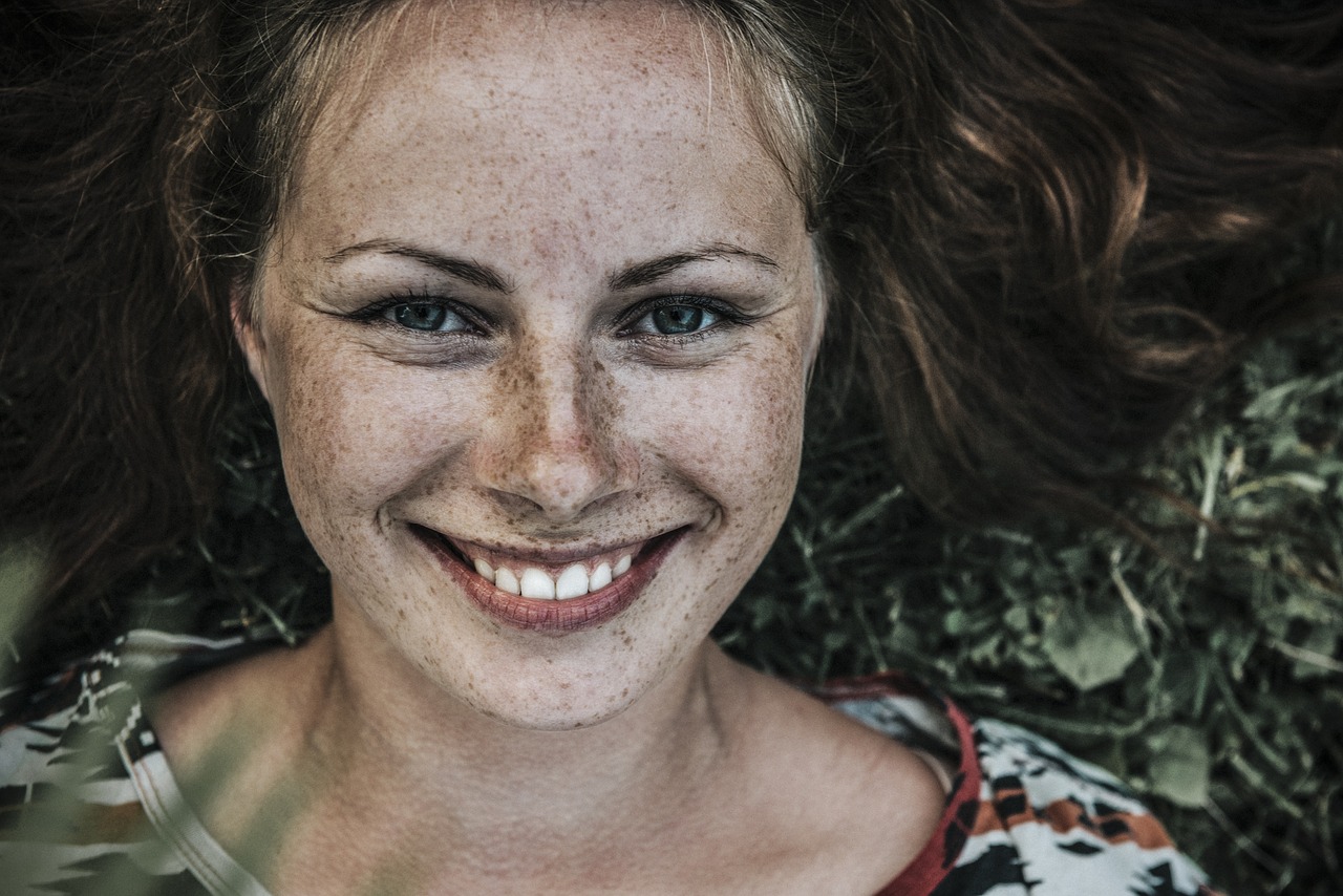 Посмішка жінки Nő Mosoly