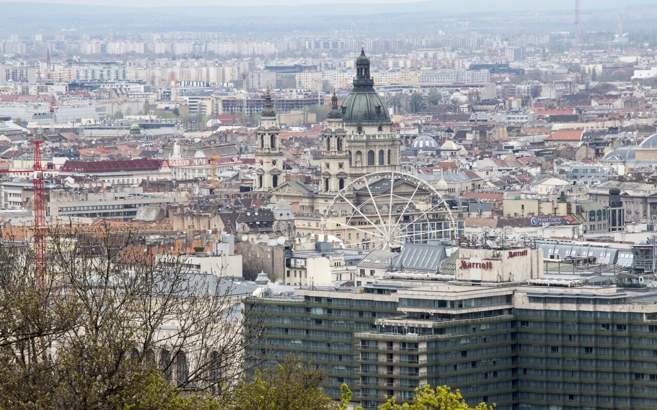 budapest centro città ungheria primavera