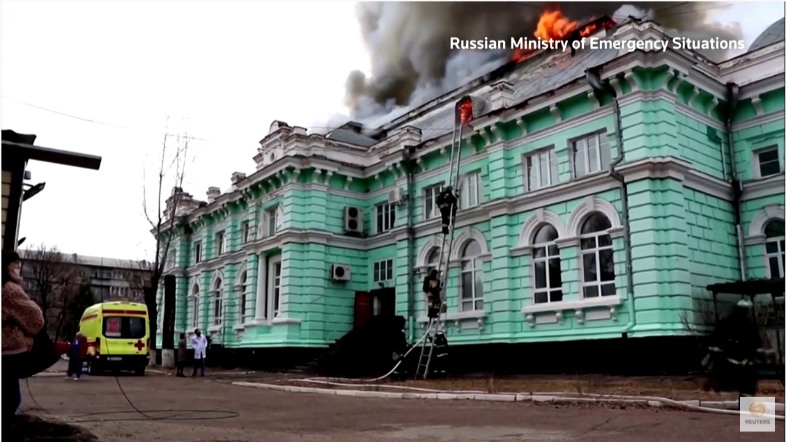 ruska bolnica koja gori