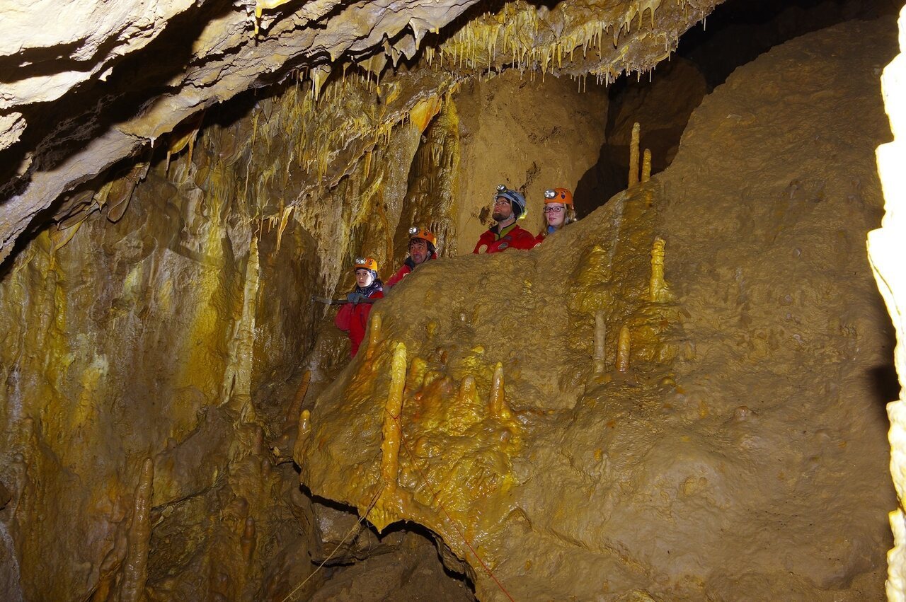 सोडाबोग्योस गुफा