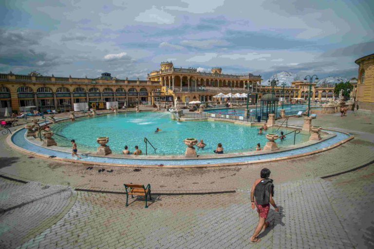 budapest bath spa