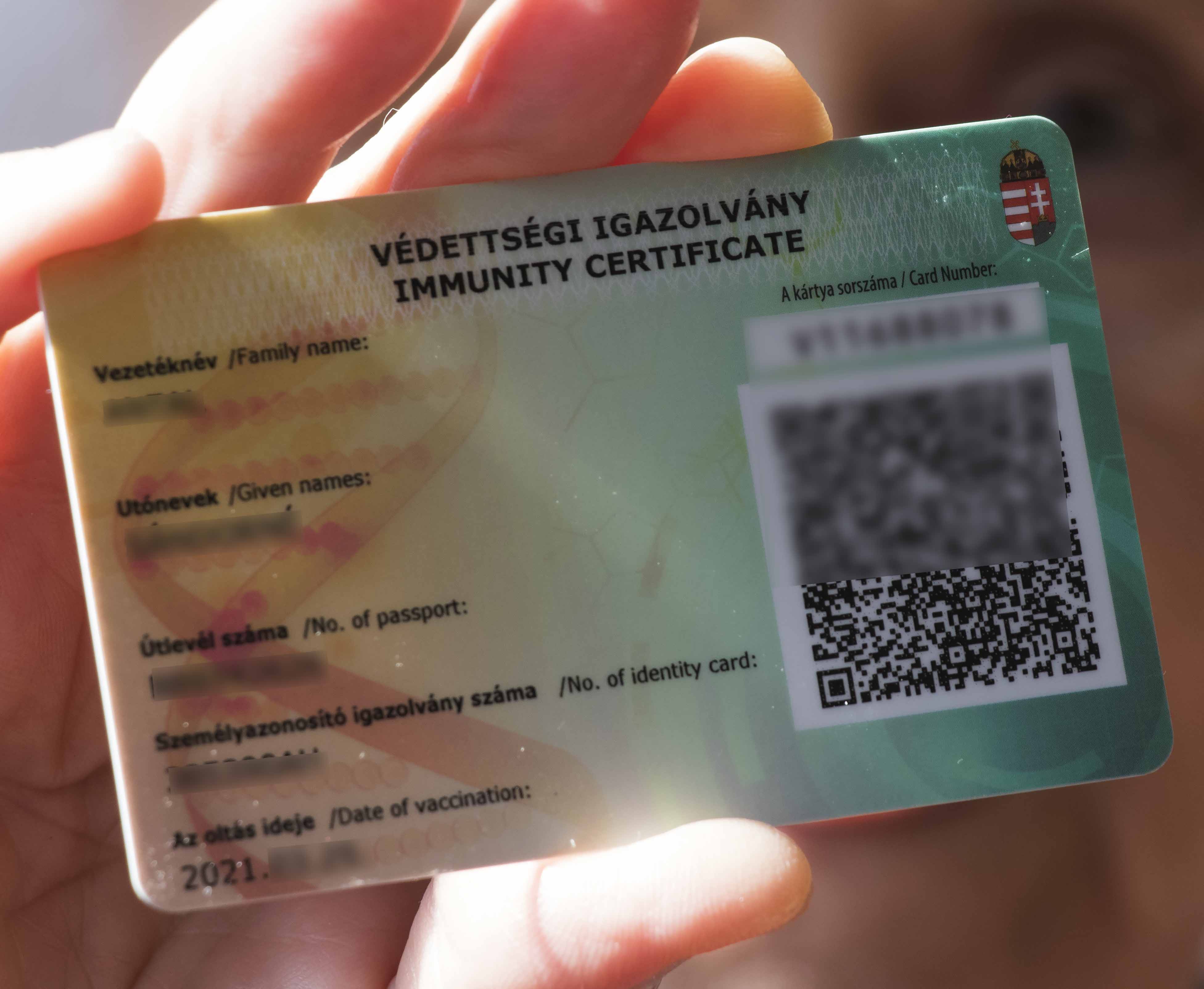 сертифікат імунітету угорщина