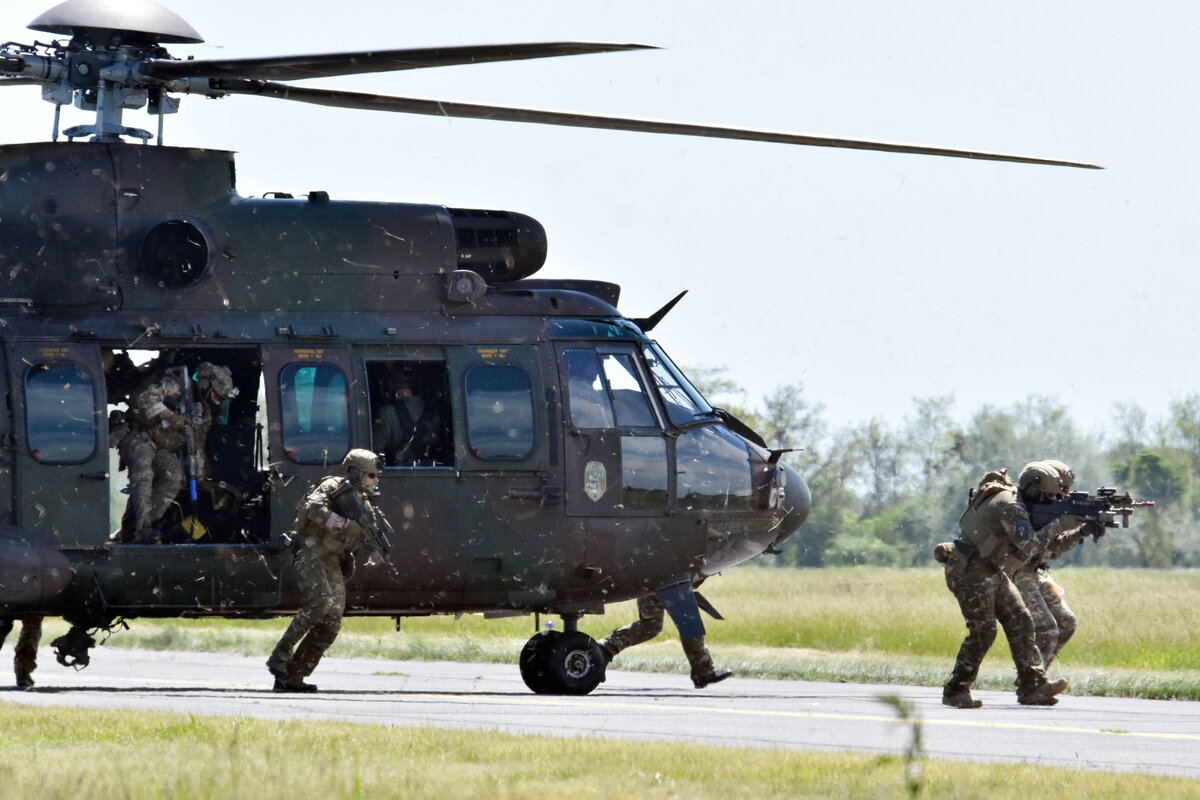 Hungary military