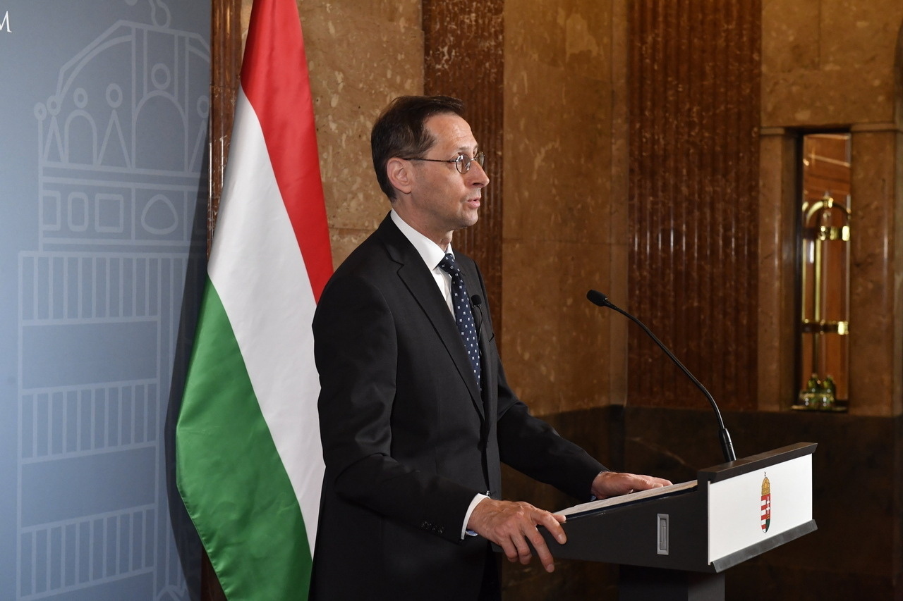 varga minister Ungarischer Finanzminister