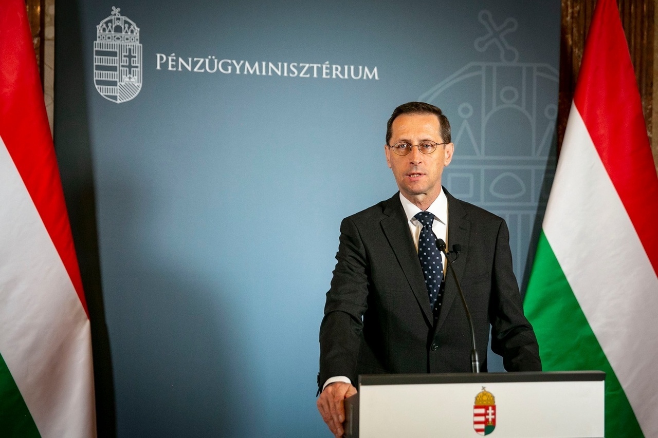 Mihaly Varga Fidesz