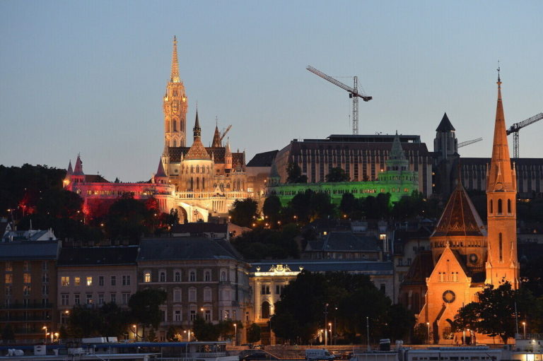city-building-vue-nuit