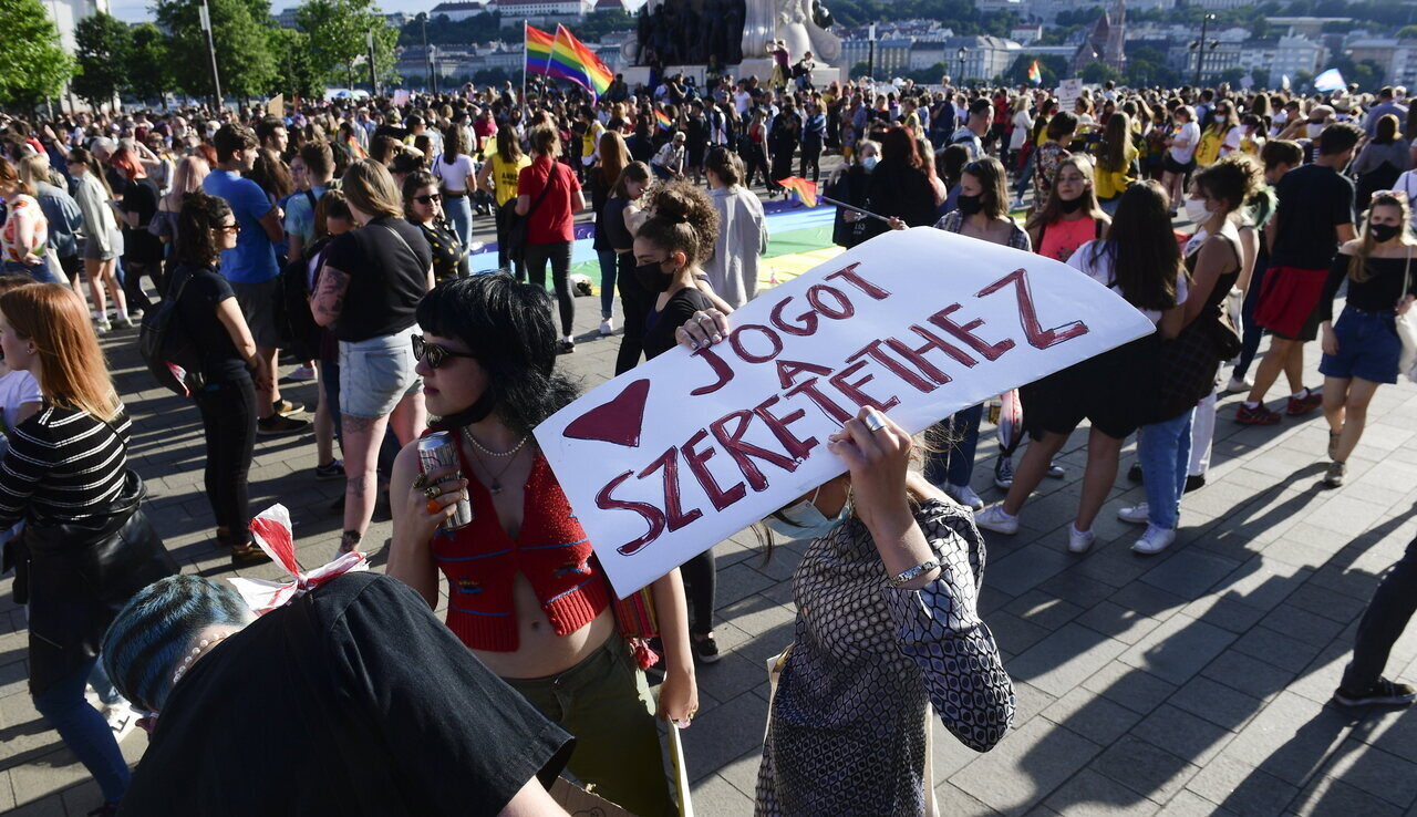 demonstration hungary budapest