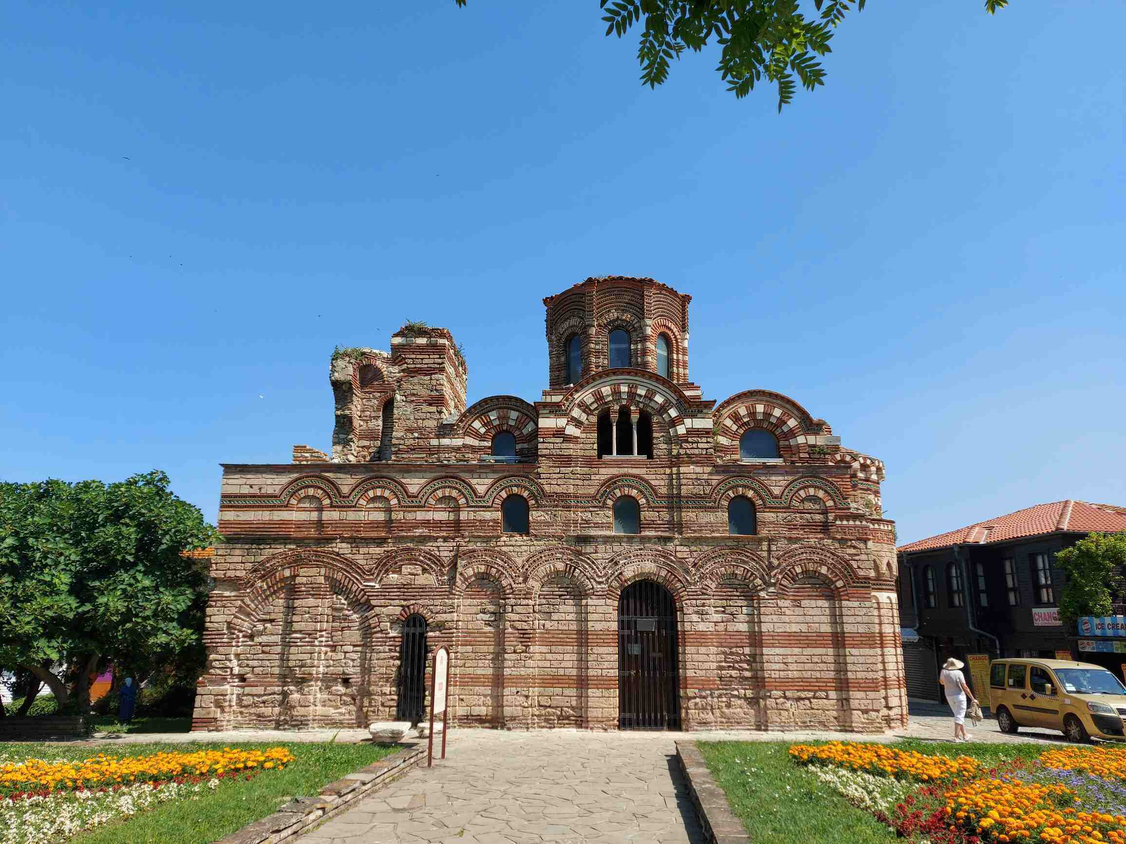 Bulgaria church culture