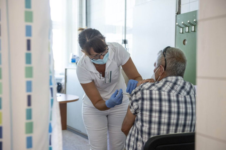 hungary virus vaccine