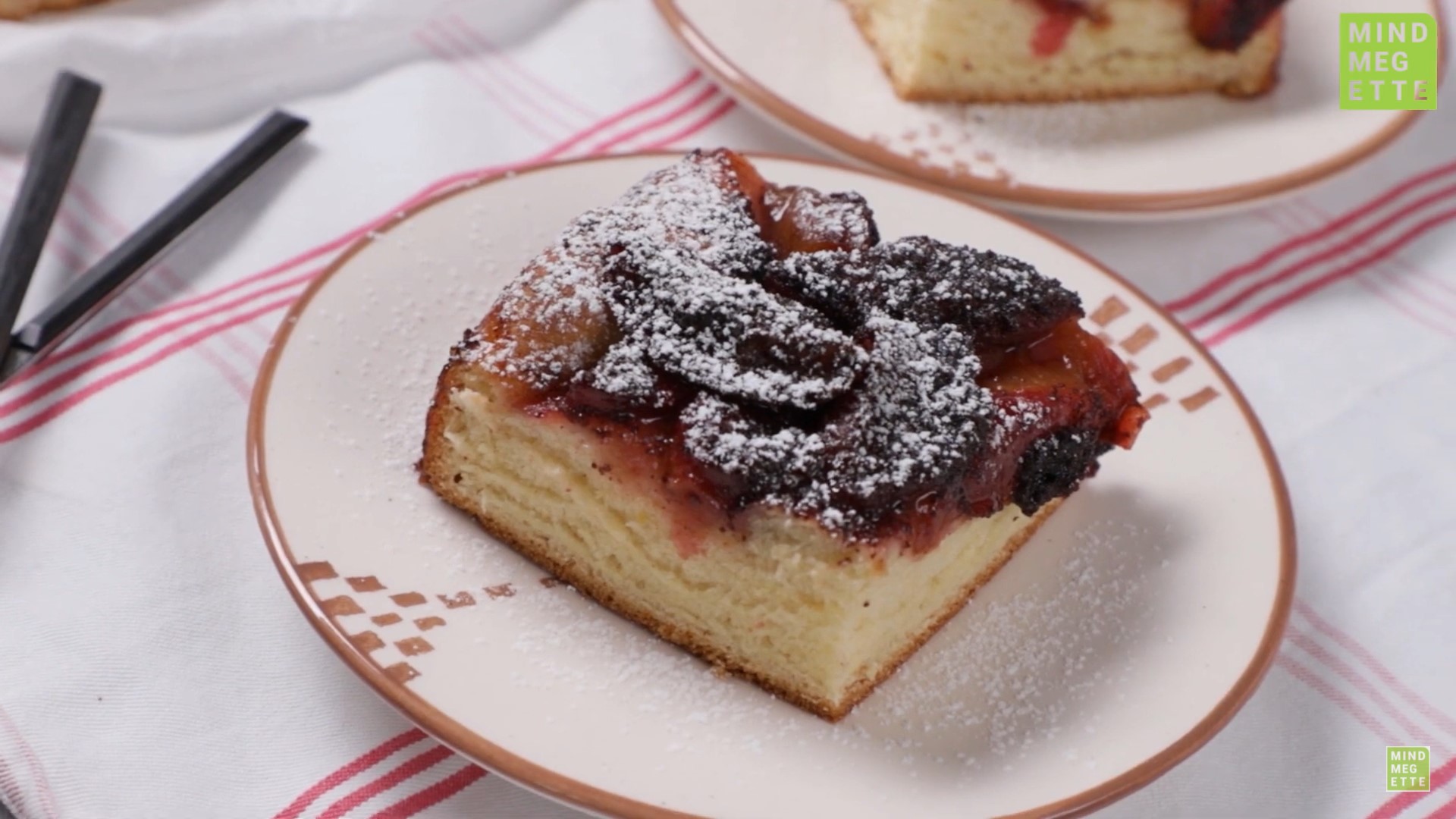 Hungarian-food-recipe-plum-pie-with-poppy seed