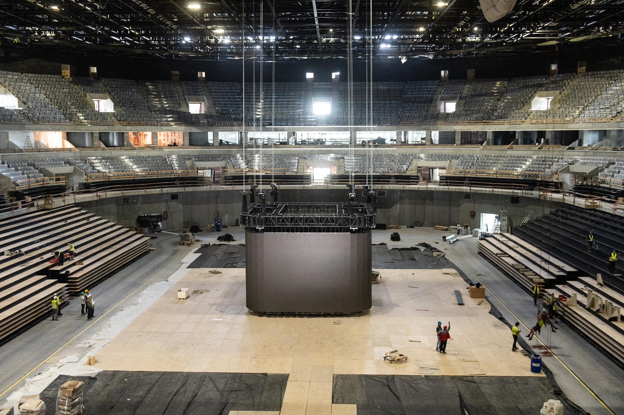 handball stadium budapest Interior building 1