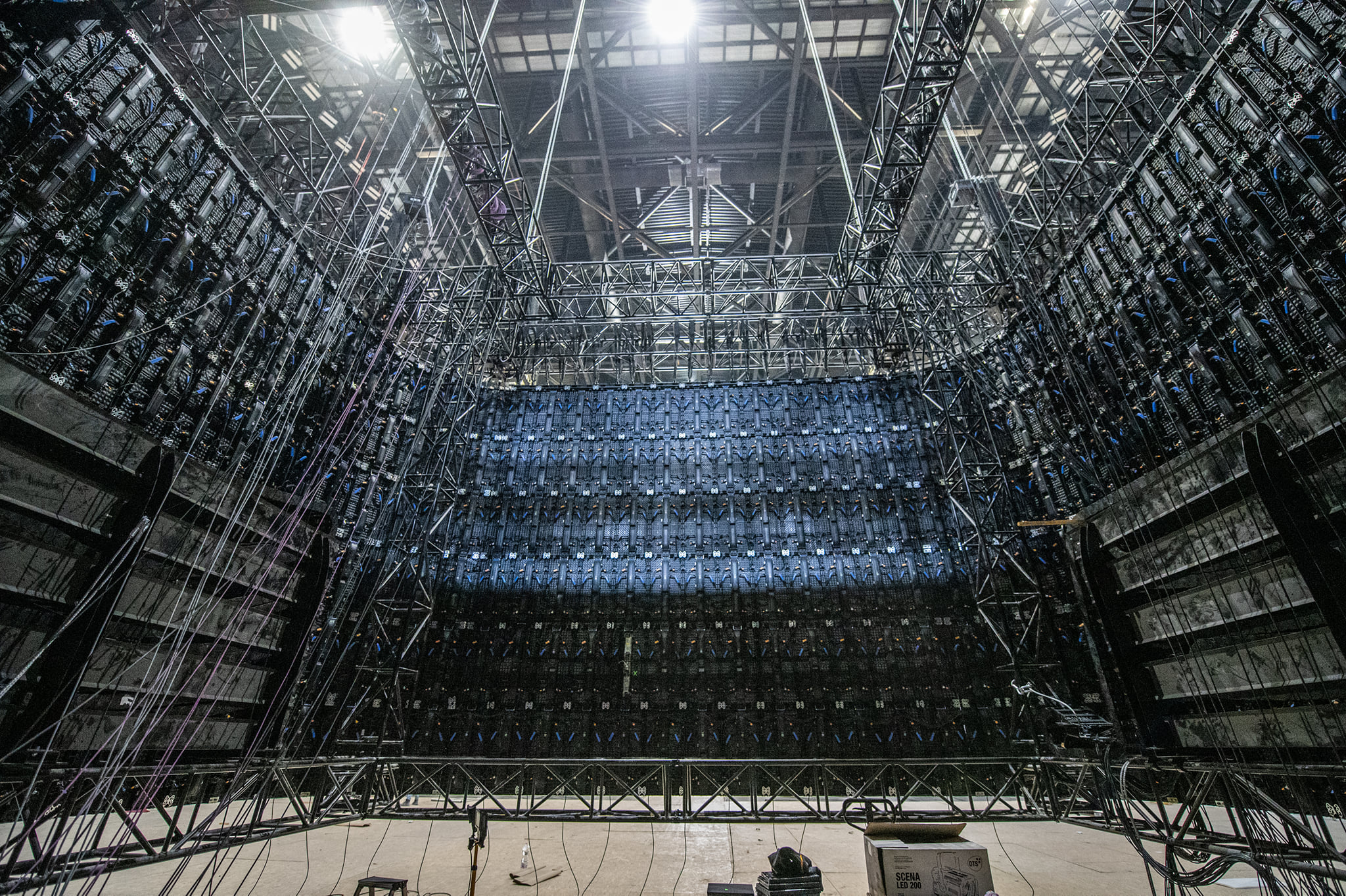 handball stadium budapest Interior building 5