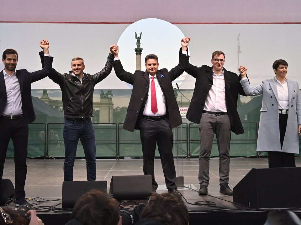 Péter Márki-Zay candidato a primo ministro dell'opposizione congiunta ungherese per il 2022