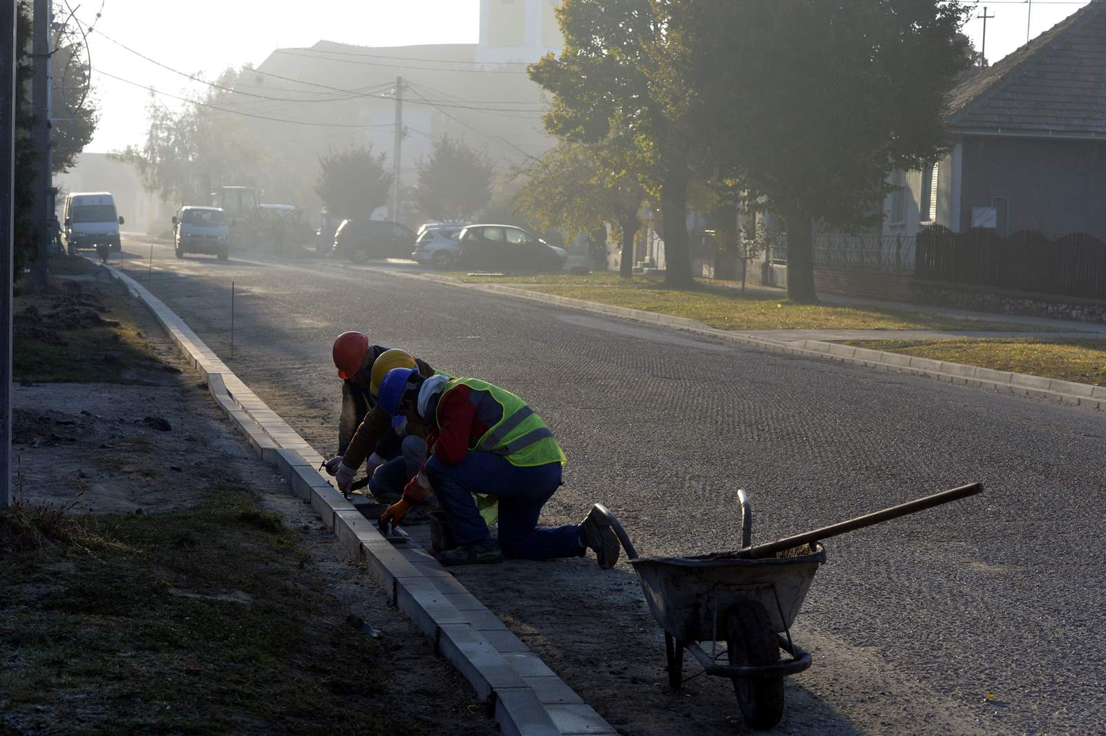 workers hungary road