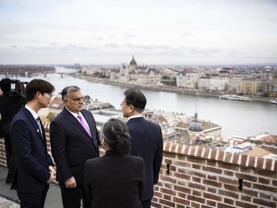 Budapest-Korea-Orbán