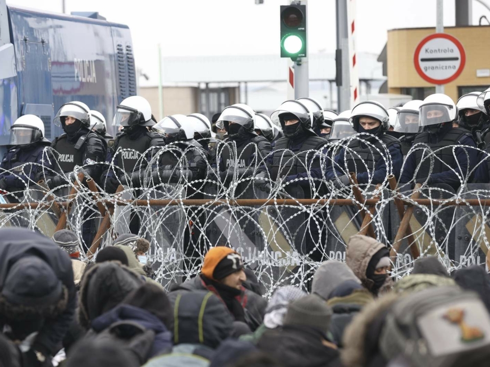 poland belarus EU fence