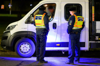 Police Rendőrség Arrest Detention Car Kocsi