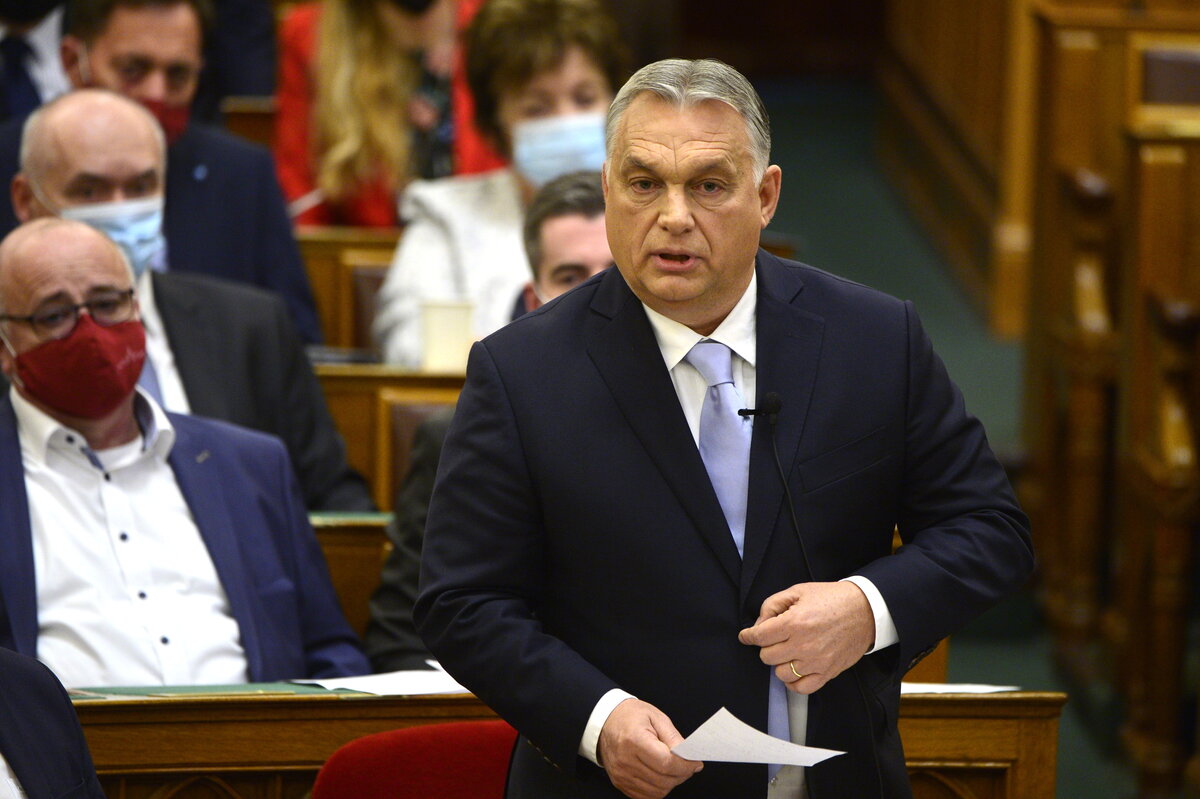 Viktor-Orban-parliament