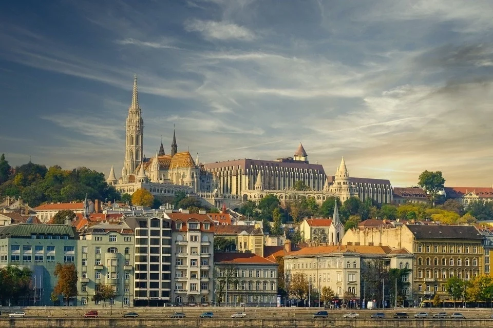 Budapest Danube Bank Buda Side Cityscape