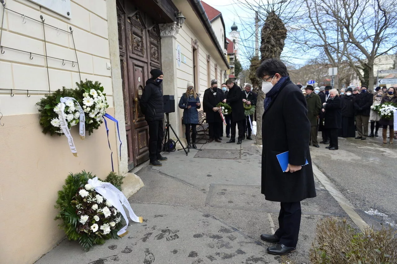 Expulsion of Germans from Budaörs 1