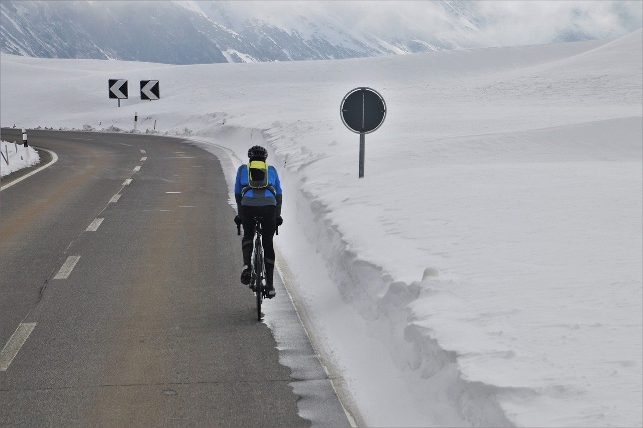 cycling winter