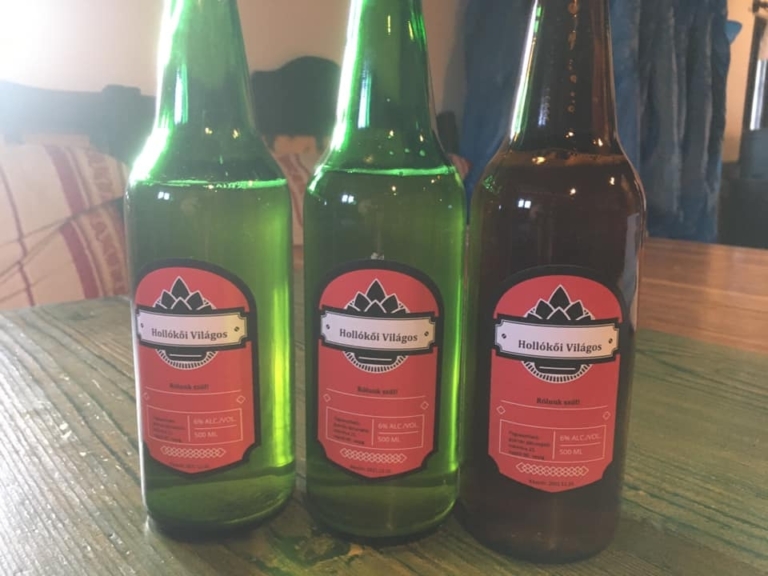 hollókői világos beer