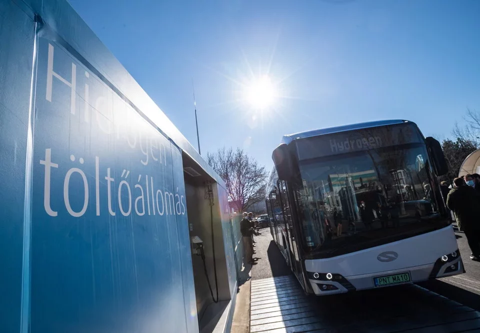 Hydrogen-powered bus Budapest