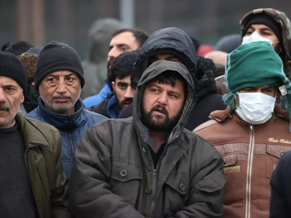 Огорожа на кордоні з нелегальними мігрантами в Угорщині