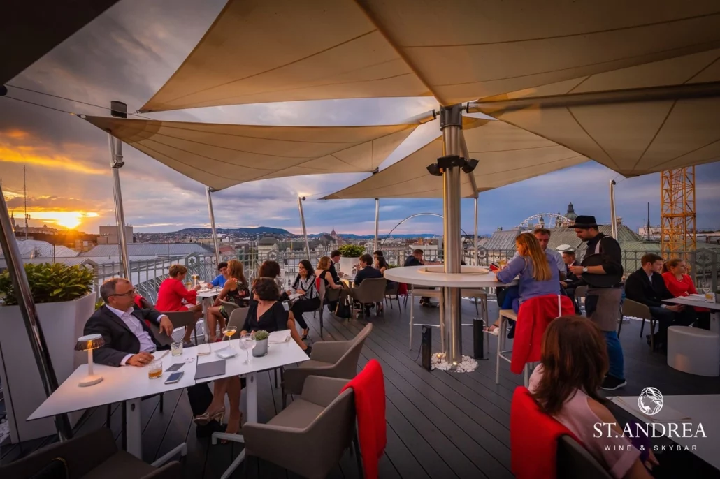 St Andrea Wine and Sky Bar Restaurant Budapest Еда Напитки