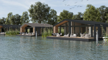 Villaggio galleggiante unico costruito sul lago di Tisza