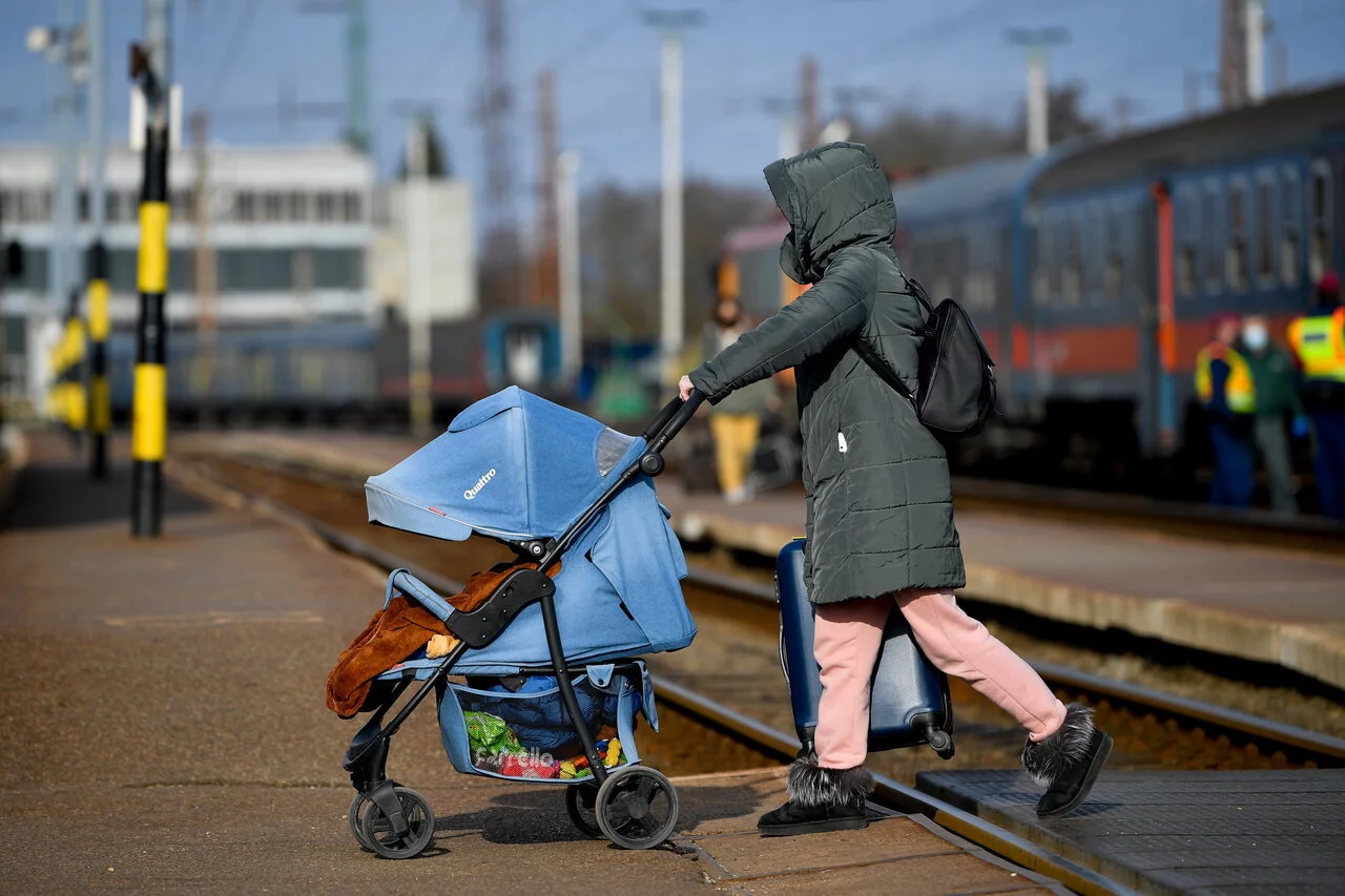 Ukraine refugee railway baby carriage