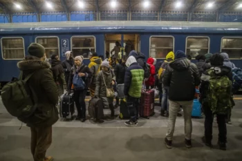Ukrajinští uprchlíci na nádraží Nyugati