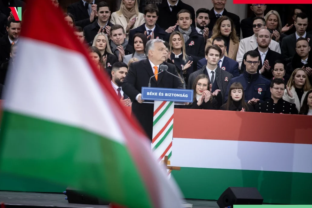 Viktor Orbán mírový pochod Budapešť 15. března