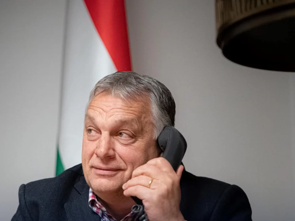 Viktor Orbán phone call