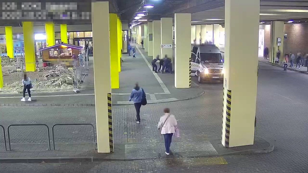 Police Köki gun attacker