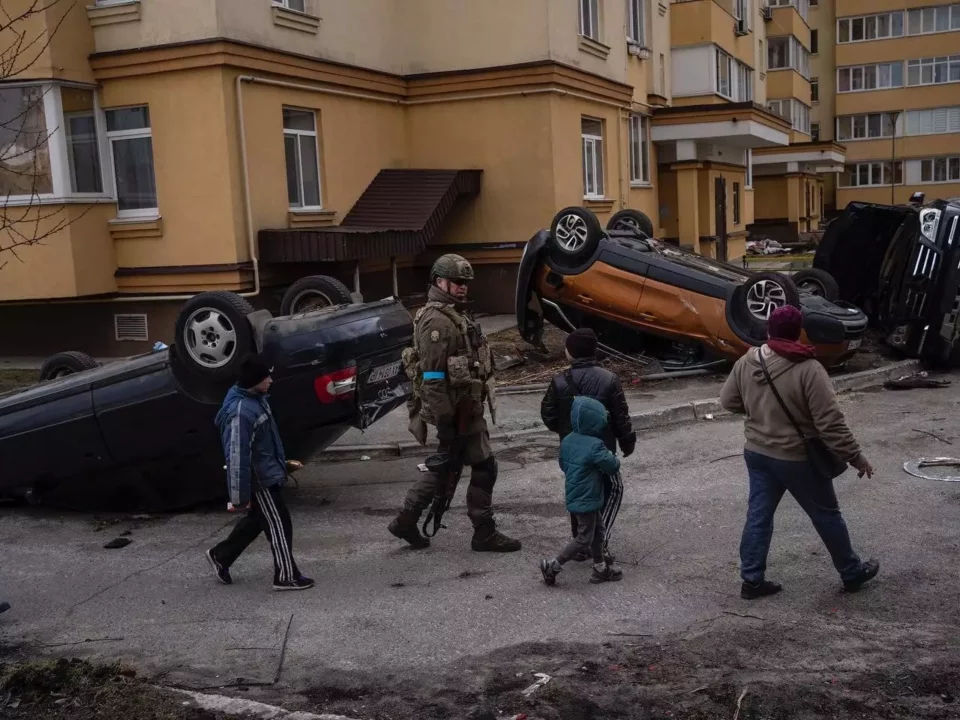 Ukraine soldier military kids