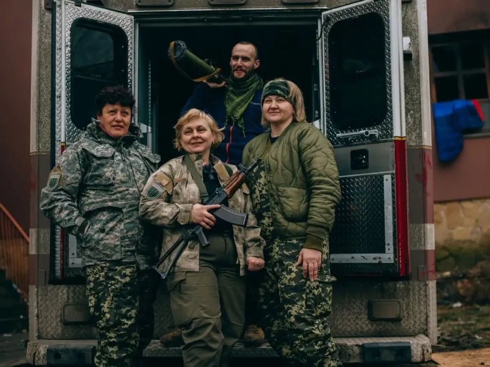 Ukrainian soldiers fighting against Russian invaders