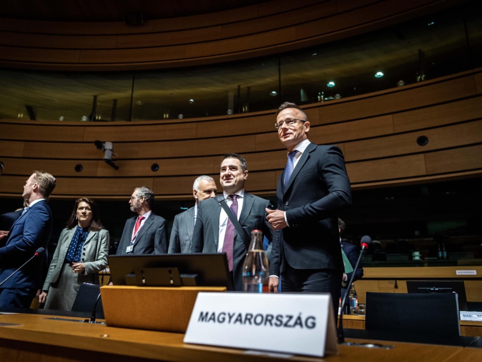 hungary szijjártó luxembourg