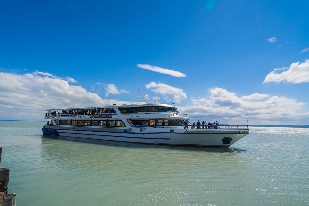 bahart balaton cruise ship