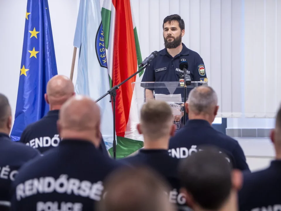 Hungarian police officers