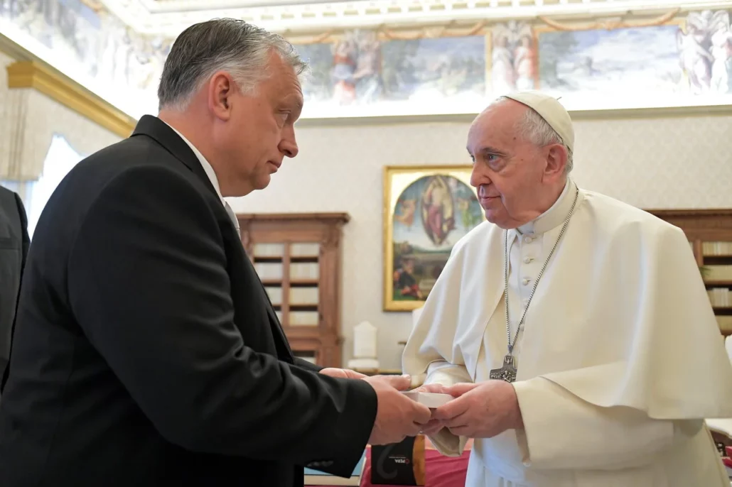 Папа Франциск Україна війна Орбан