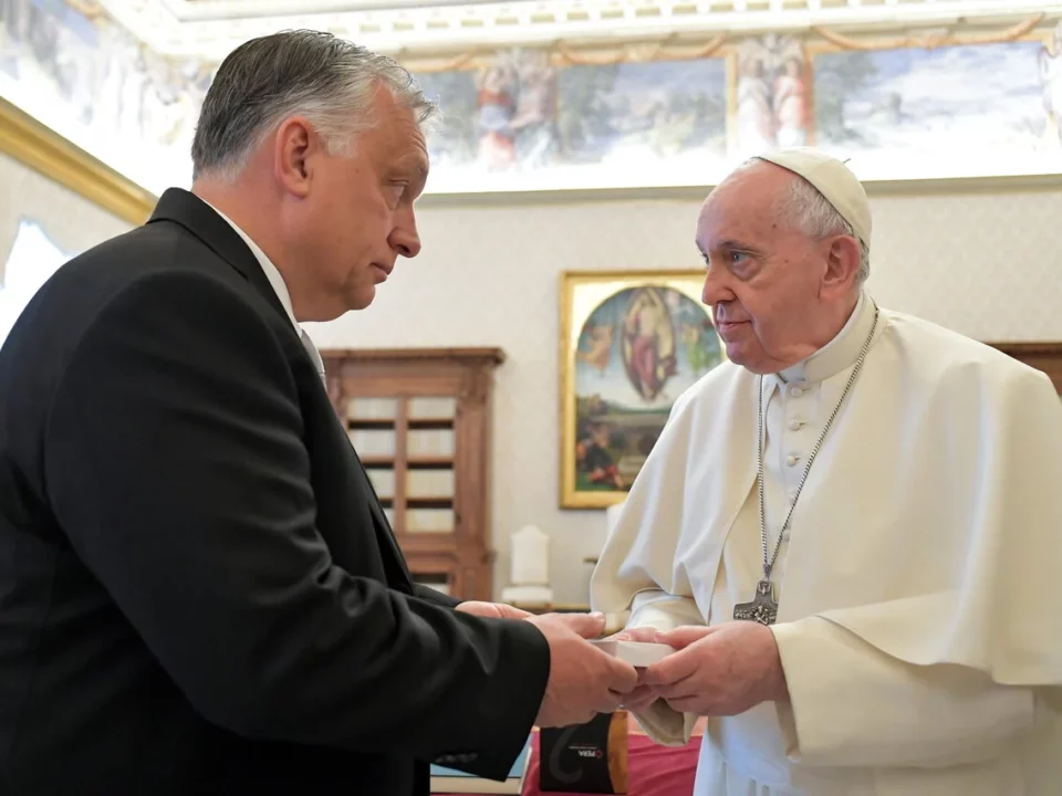 Pope Francis Ukraine war Orbán