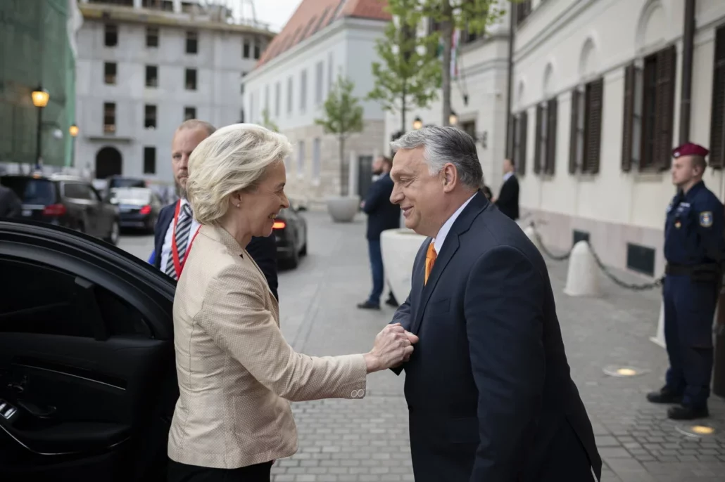 Ursula von der Leyen Viktor Orbán energy embargo Russia