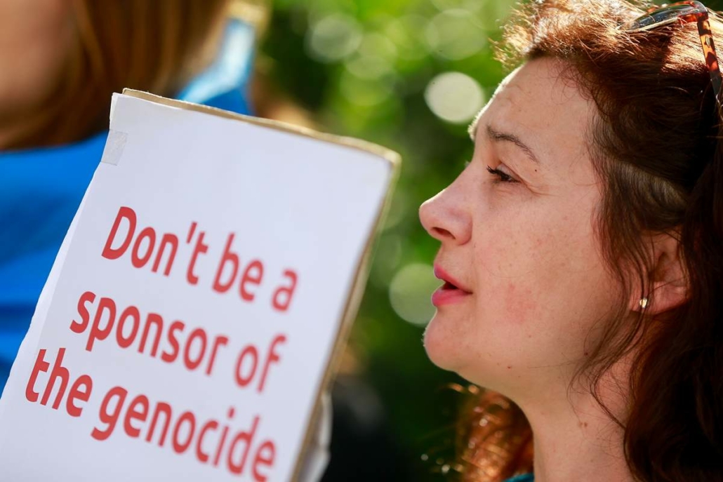 не спонсируйте геноцид