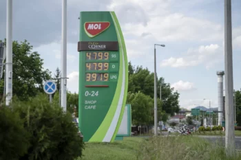 Tapa de combustible en Hungría