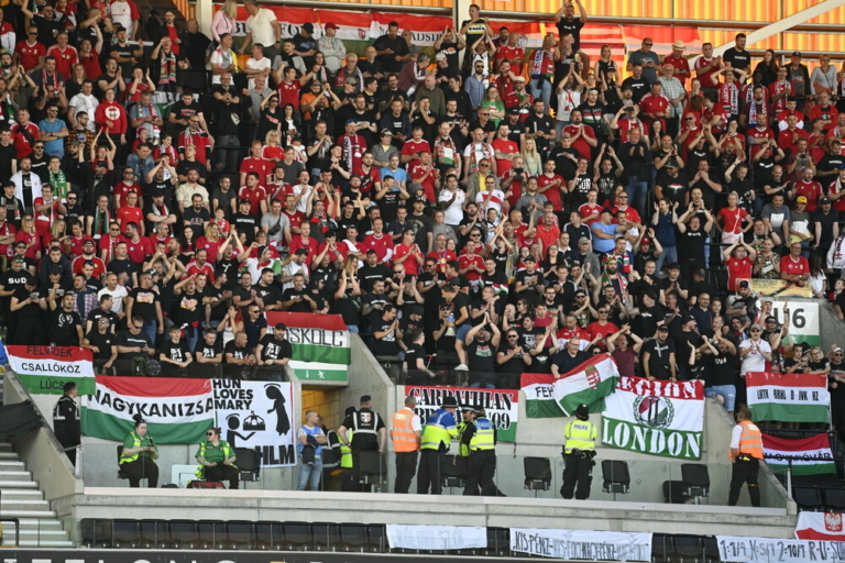 Hongrie-Angleterre-football-victoire