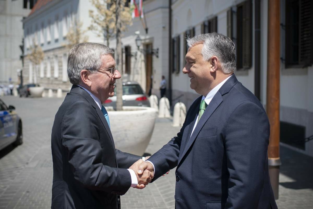 Le Premier ministre Orbán s'entretient avec le président du CIO, Thomas Bach
